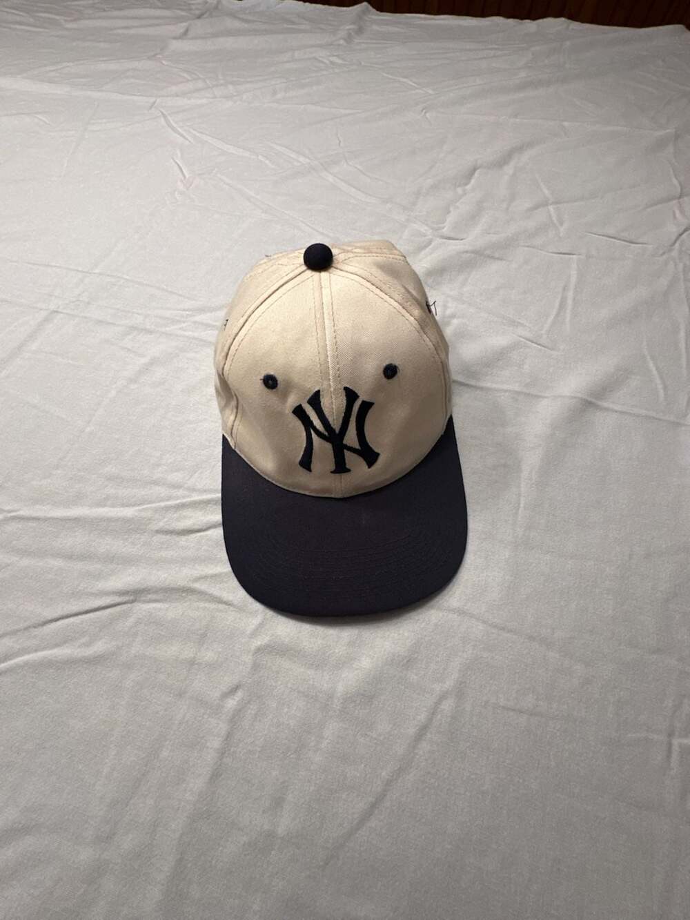 Vintage New York Yankees Beige and Navy Snapback Hat